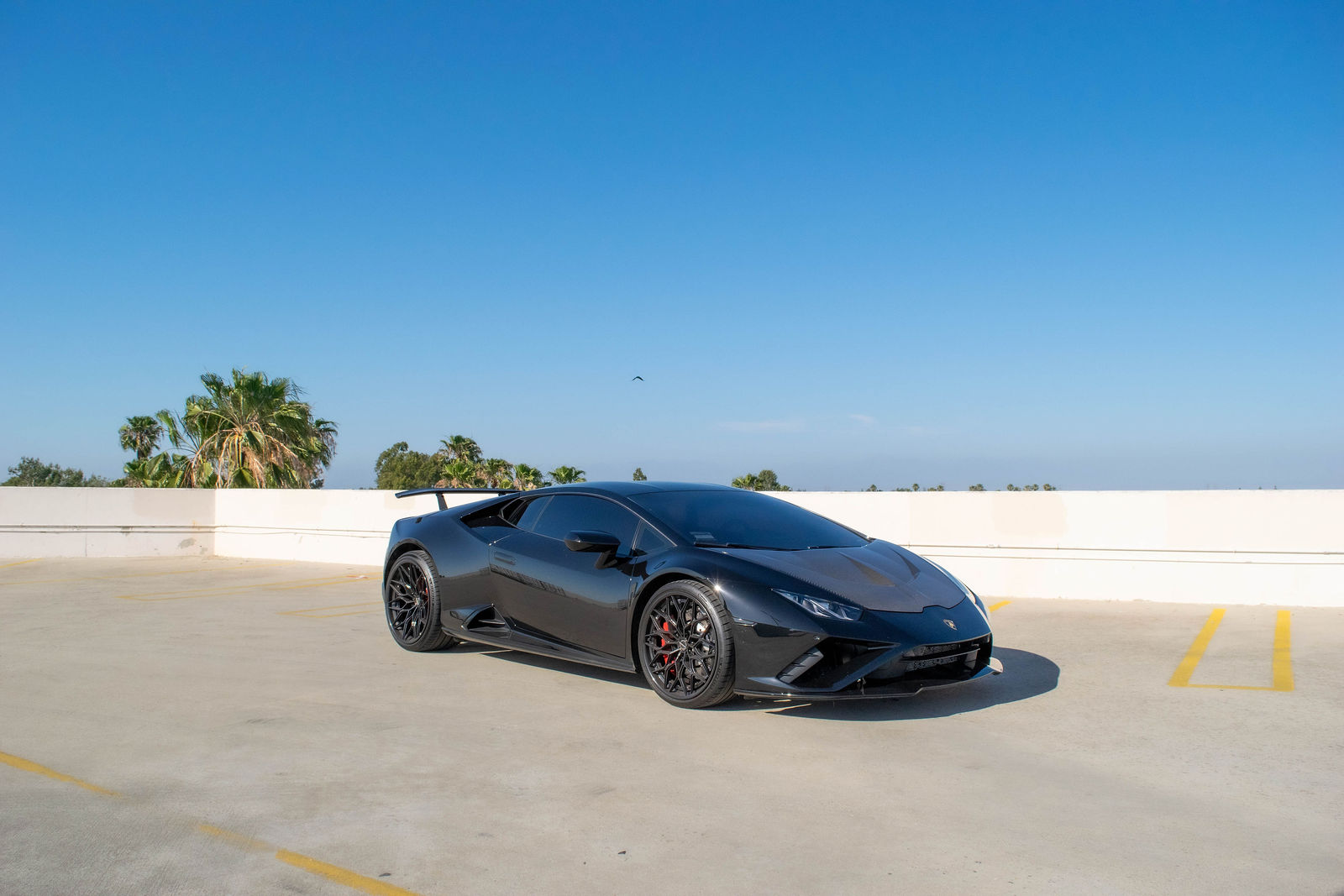 2022 Lamborghini Huracan Evo photo 2