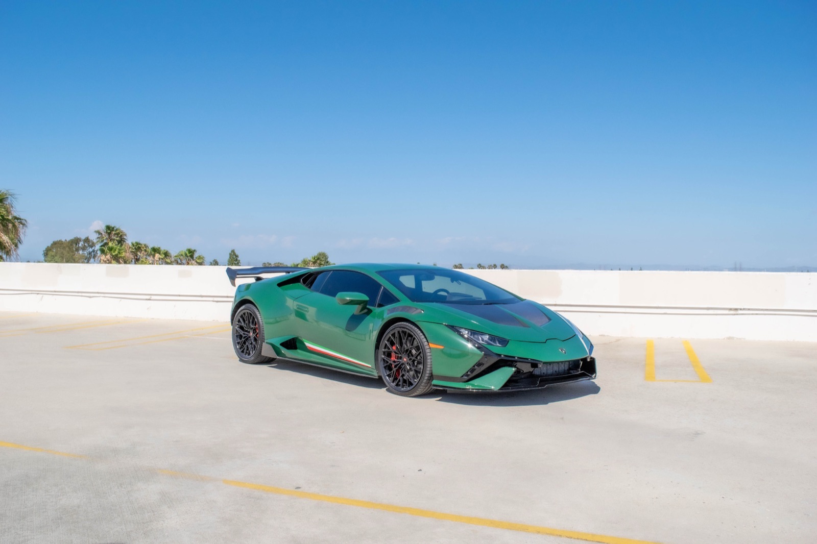 2015 Lamborghini Huracan (Green)