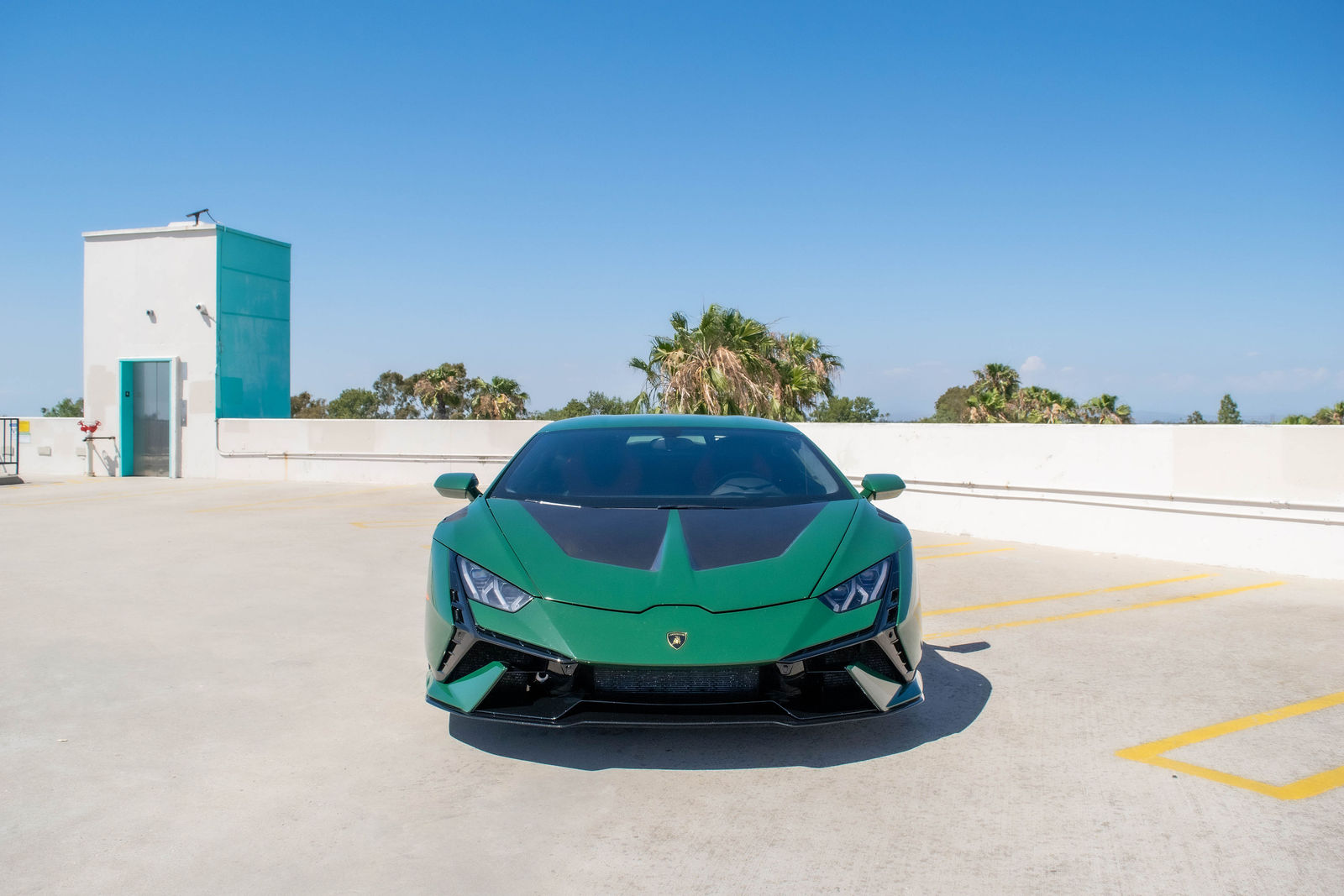 2015 Lamborghini Huracan (Green) photo 4