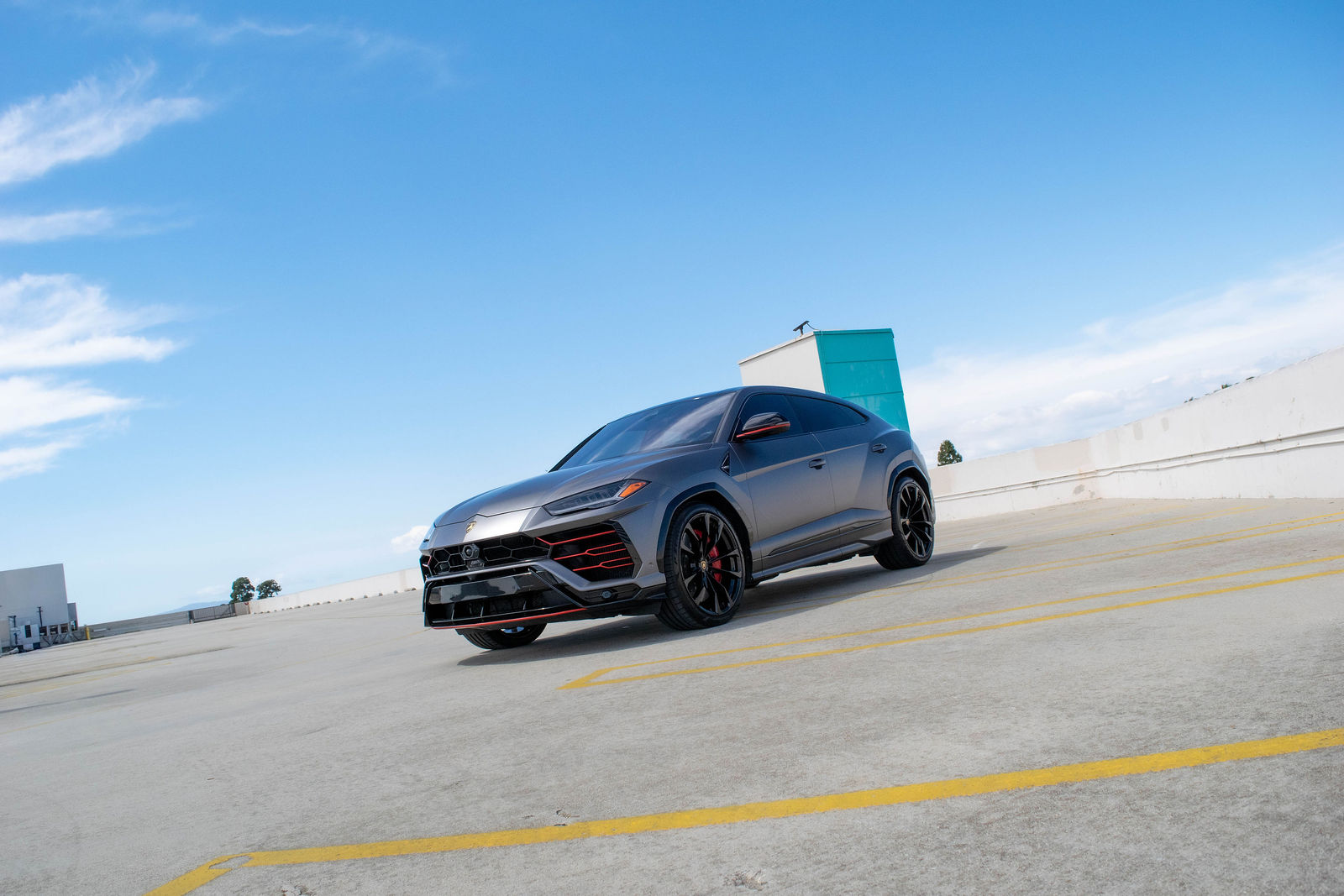 2020 Lamborghini Urus (Grey) photo 5