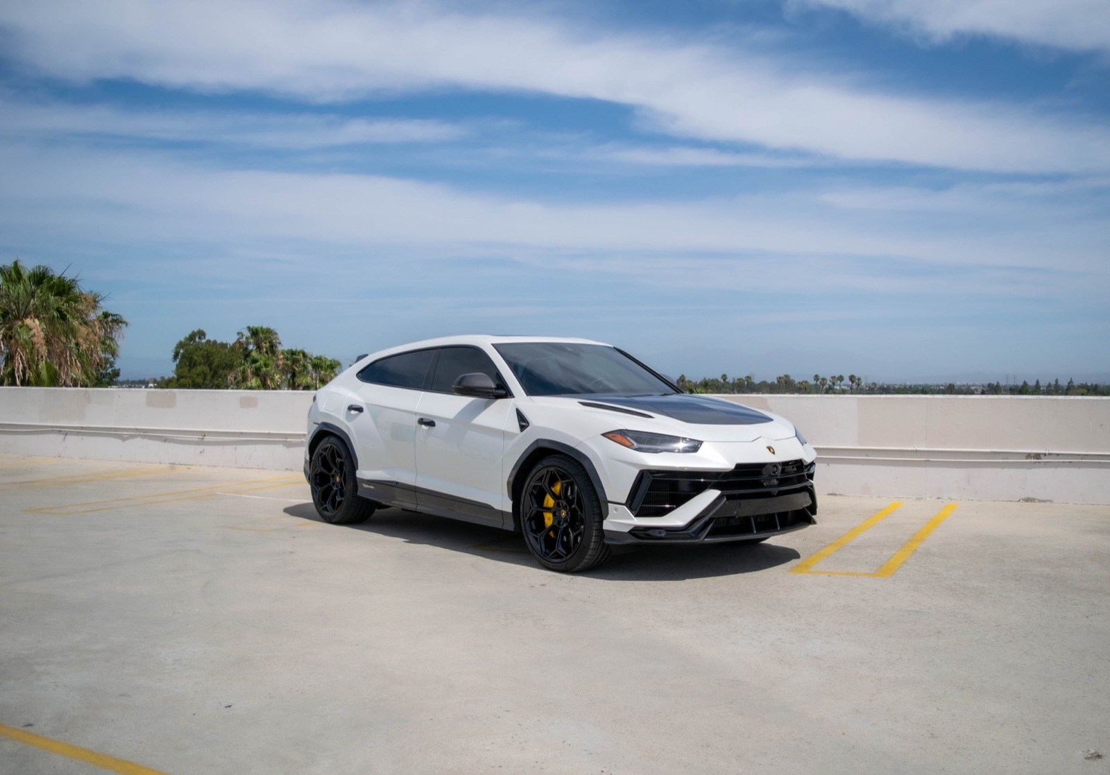 2024 Lamborghini Urus Performante (White)
