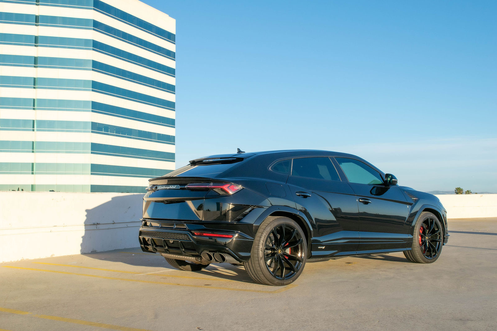 2023 Lamborghini Urus S (Black) photo 5