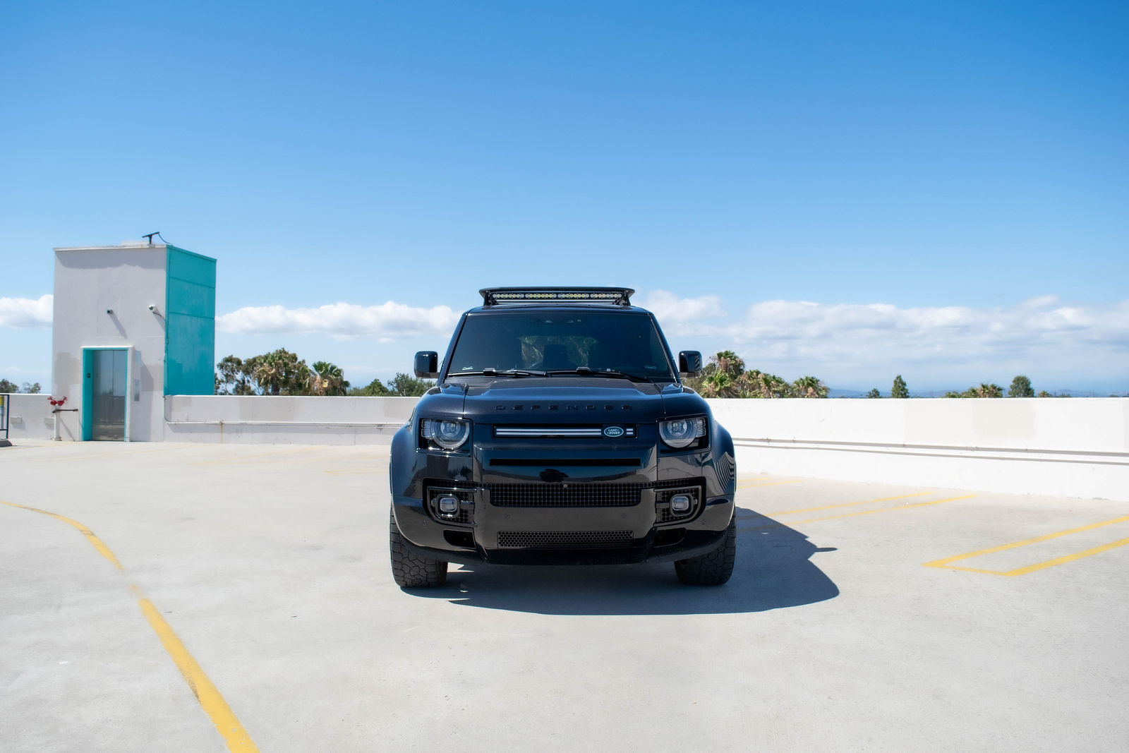 2024 Land Rover Defender X photo 5