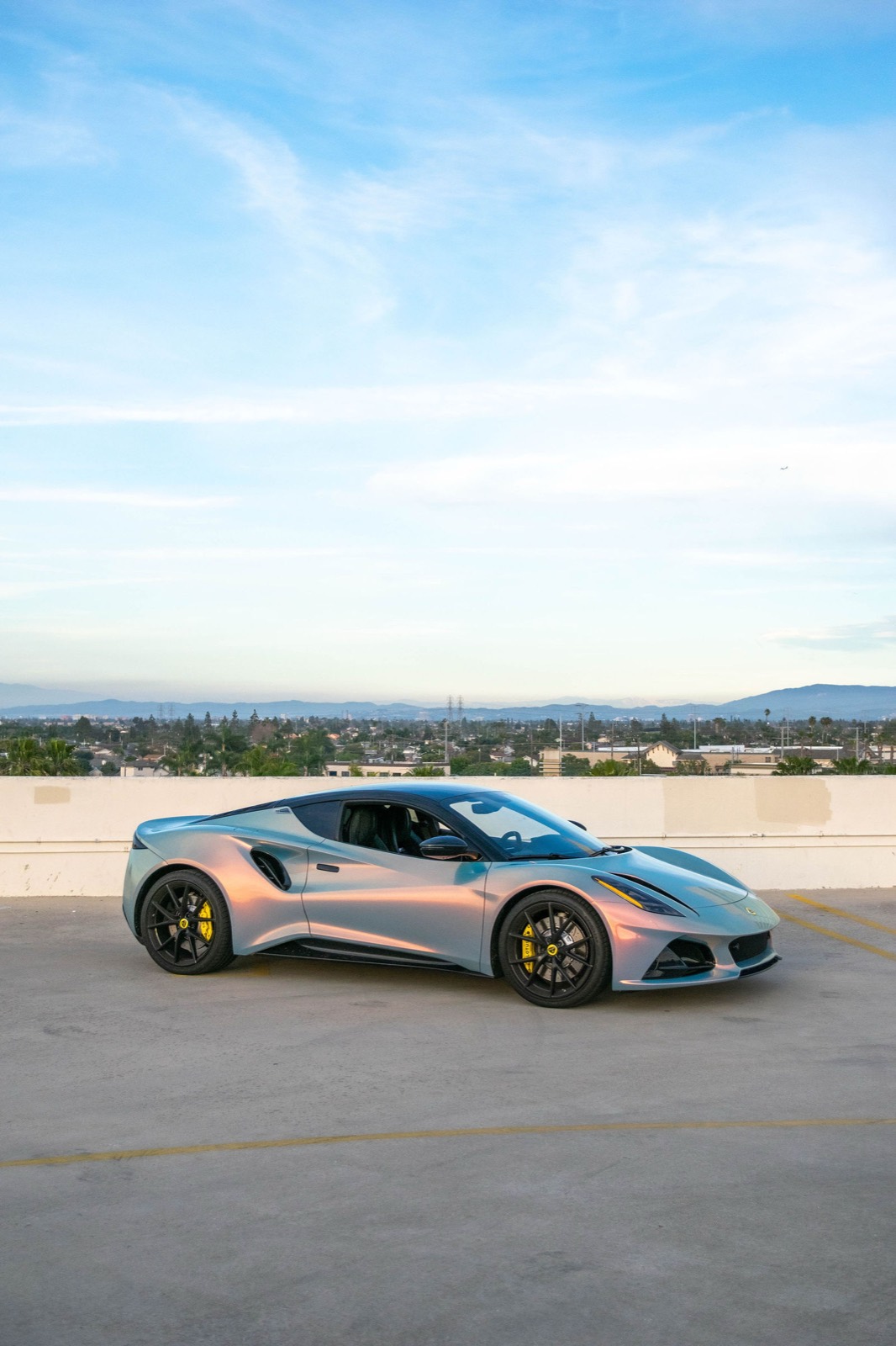 2024 Lotus Emira V4 photo 3