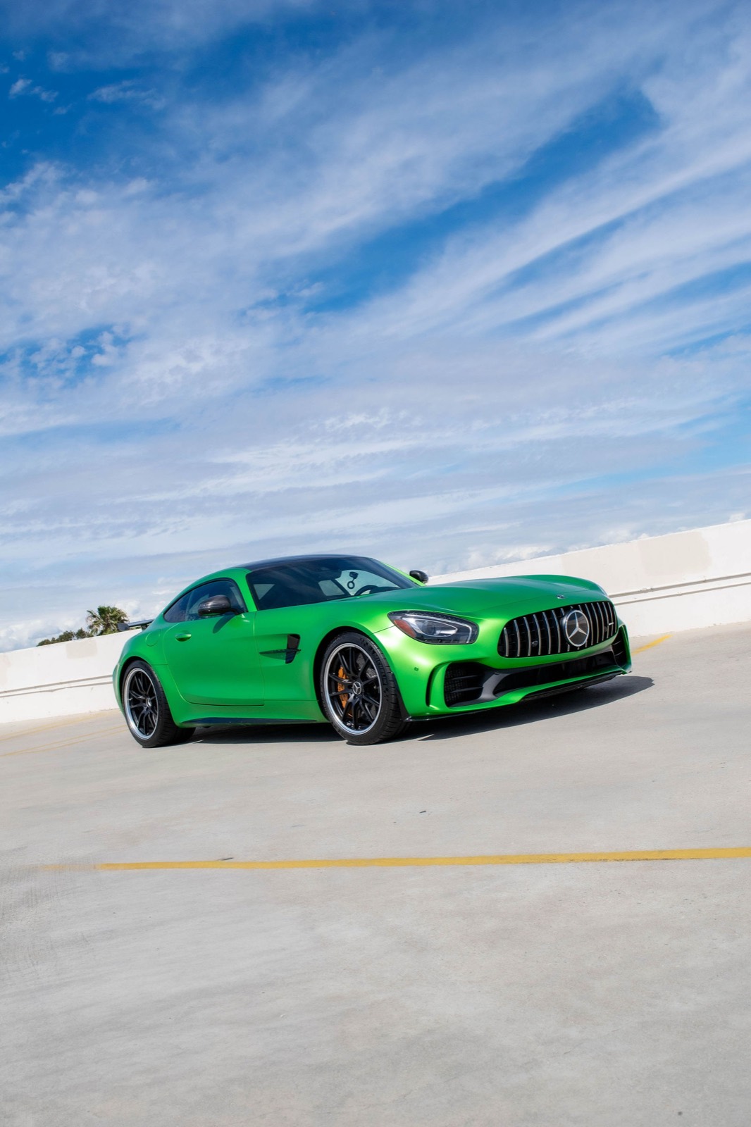 2018 Mercedes-Benz AMG GT R (Green) photo 4