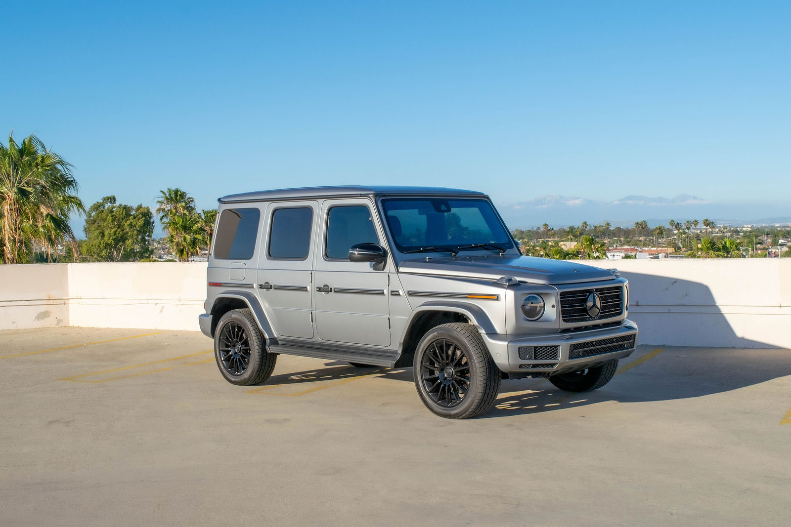 2021 Mercedes-Benz G-Wagon G550 photo 3