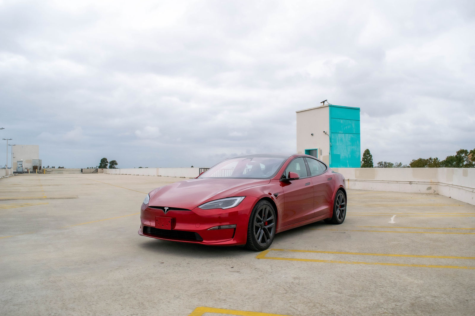 2022 Tesla Model S Plaid photo 5