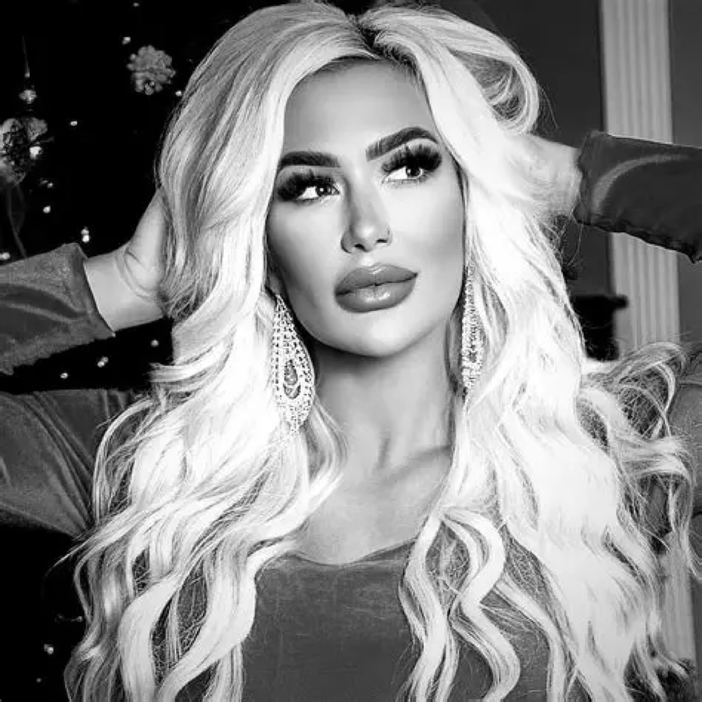 Lauren Hallen, founder of Platinum Exotics